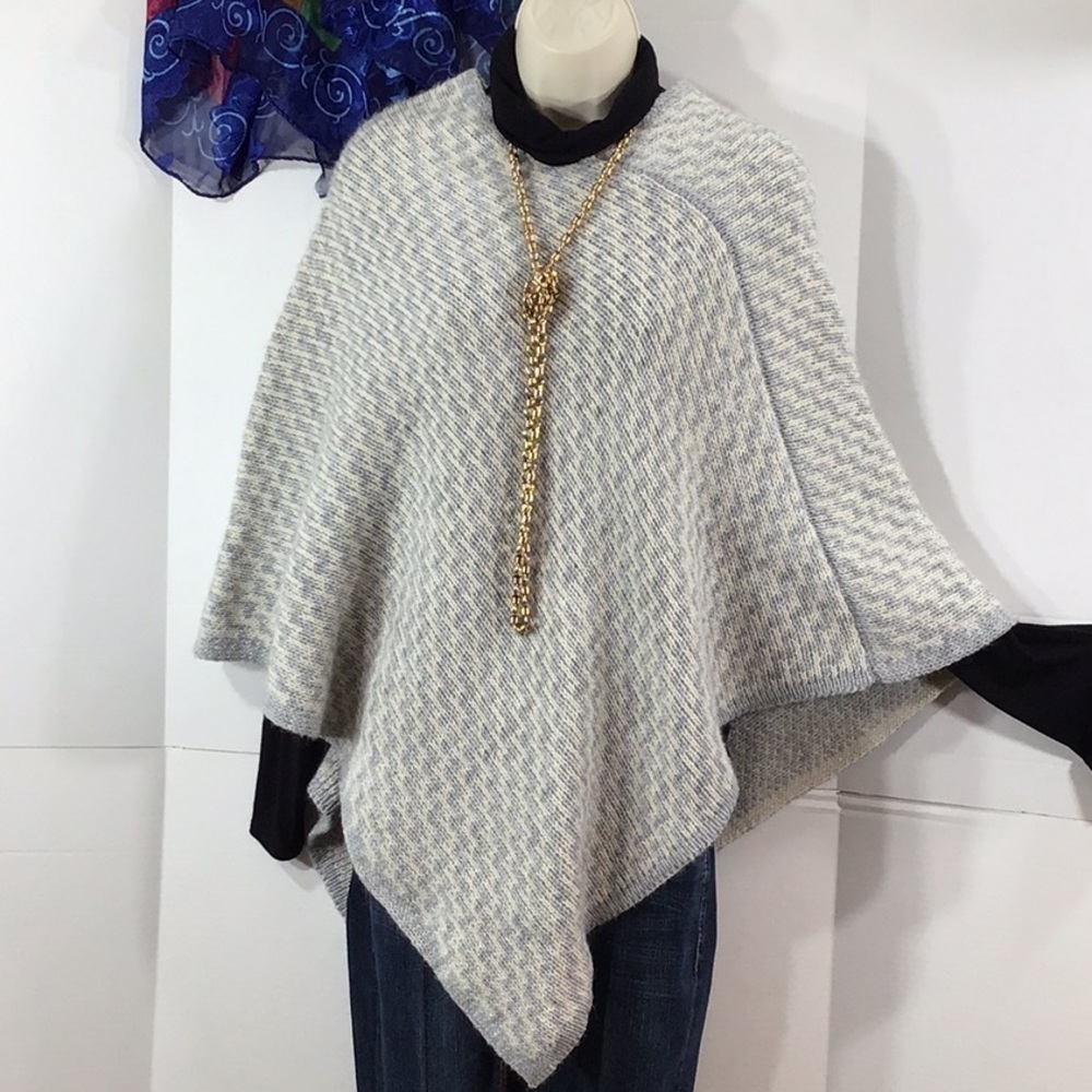 Cocogio alpaca blend poncho sweater Italy